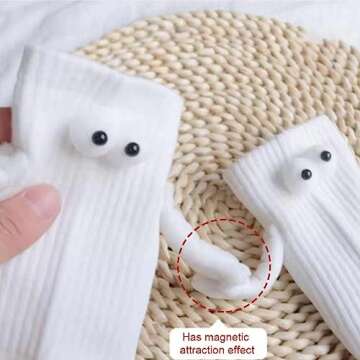 Smilelife 2 Pairs Magnetic Holding Hands Socks Funny Gifts For Couples, Anniversary, Best Friends, E...