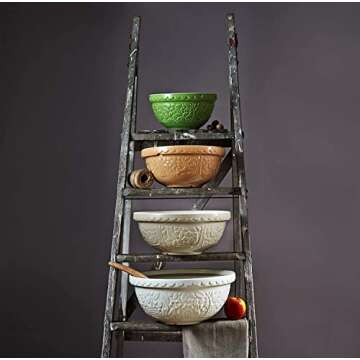 Mason Cash In the Forest S12 (4.25 Qt) Embossed Mixing Bowl | Fox (Cream)