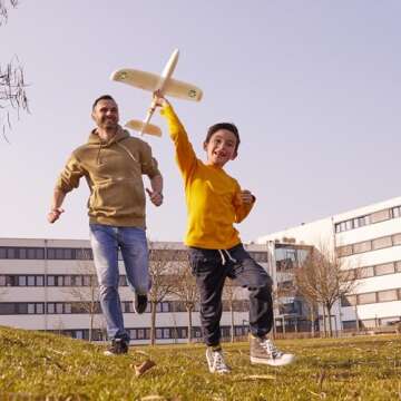 HABA 19" Hand Glider - Perfect Outdoor Toy for Kids