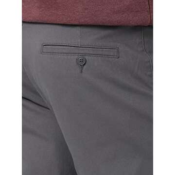 Lee Men's Extreme Motion Pants - Comfort Meets Style