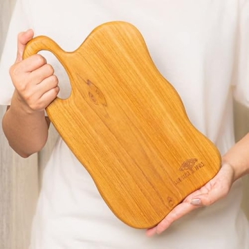 Handcrafted Teak Wood Cutting Board - Durable & Eco-Friendly