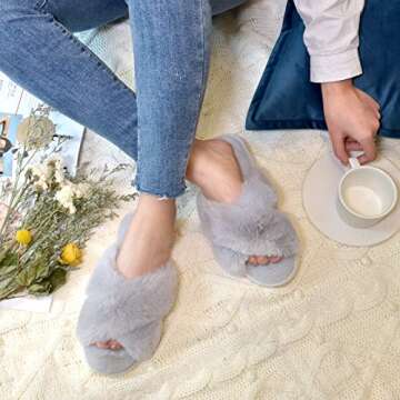 Parlovable Women's Fuzzy Slippers Comfy Cross Band House Shoes Memory Foam Open Toe Indoor Gifts for Ladies Grey 5-6