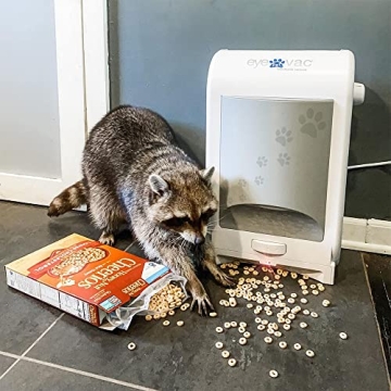 EyeVac Pet Touchless Vacuum - Effortless Cleaning Solution