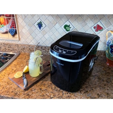 Magic Chef Portable Ice Maker - 27 lbs Capacity