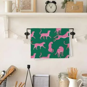 Yorhifa Retro Hot Pink Kitchen Towels, Preppy Leopard Cheetah Hand Towel Tea Towels for Dorm College Decor, Eclectic Kitchen Decor, Cheetah Decor, Trendy Preppy Bathroom Decor for Bathroom, 16x24inch