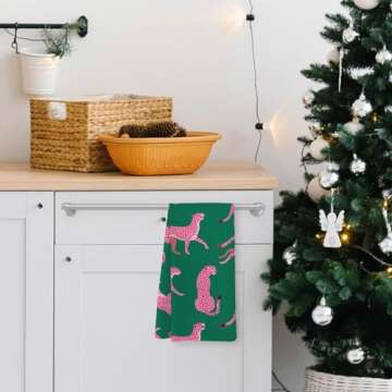 Yorhifa Retro Hot Pink Kitchen Towels, Preppy Leopard Cheetah Hand Towel Tea Towels for Dorm College Decor, Eclectic Kitchen Decor, Cheetah Decor, Trendy Preppy Bathroom Decor for Bathroom, 16x24inch