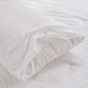 LAVACHEY King Size Comforter Set with Tufted Design