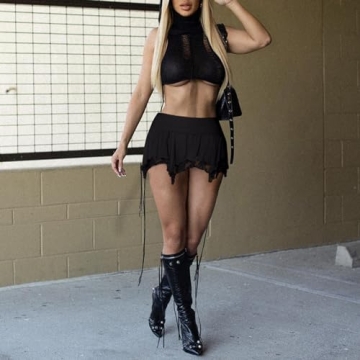 Women’s Lace Short Y2K Skirt for Chic Style