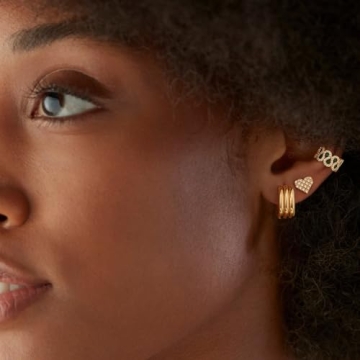 MYEARS Ribbed Gold Chunky Huggie Earrings for Everyday Wear