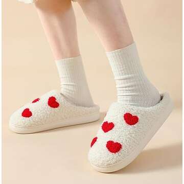 Women Slippers Cute Pattern Strawberry Slippers Warm Soft Bedroom Shoes Fuzzy Closed Toe Sandals Non Slip House Bedroom Slippers