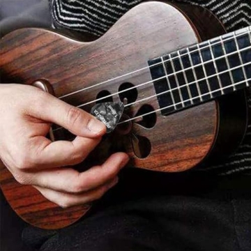 Colorful Guitar Picks with Storage Box - 15 Pack