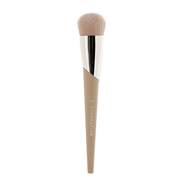 Fenty Beauty Full-Bodied Foundation Brush 110 for Seamless Makeup