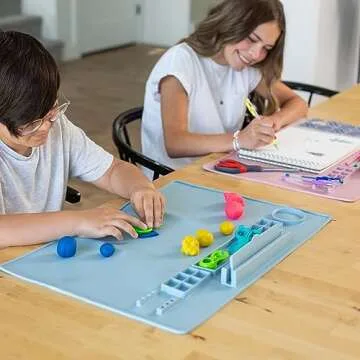 Silicone Painting Mat for Creative Fun - Mess-Free Crafting