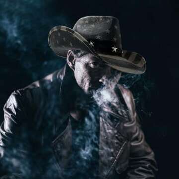 FLUFFY SENSE. Vintage USA American Flag Cowboy Hat Classic Tea Stained Patriotic Western Cowboy Cowgirl Hat with Shapable Brim, Vintage Black and White