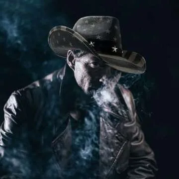 FLUFFY SENSE. Vintage USA American Flag Cowboy Hat Classic Tea Stained Patriotic Western Cowboy Cowgirl Hat with Shapable Brim, Vintage Black and White