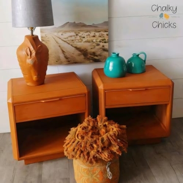 Chalky Chicks All-in-One Chalk Paint - 4 Fl Oz Acorn Orange - No Sanding for DIY Projects