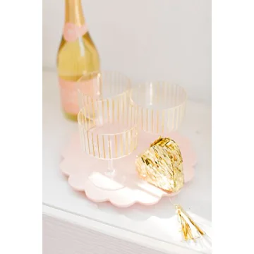 Chic Sugar & Cloth Peach Scallop Melamine Serving Set