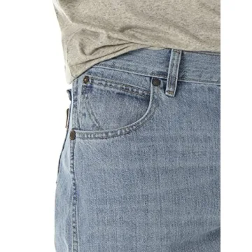 Wrangler Men's Retro Relaxed Fit Boot Cut Jean 32W x 34L