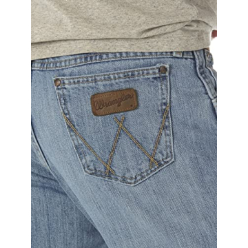 Wrangler Men's Retro Relaxed Fit Boot Cut Jean 32W x 34L