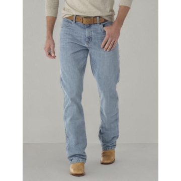 Wrangler Men's Retro Relaxed Fit Boot Cut Jean 32W x 34L