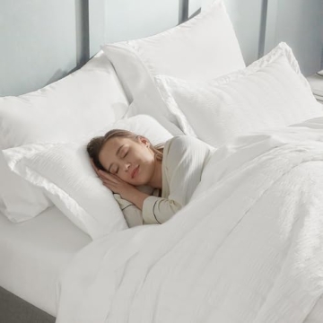 CozyLux Full Bed in a Bag White Seersucker 7-Piece Set