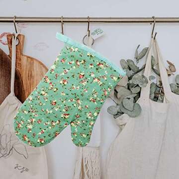 Set of Two Oven Mitts | Heat Resistant Cotton Kitchen Pot Holder Gloves for Cooking,Barbecue,Baking,...