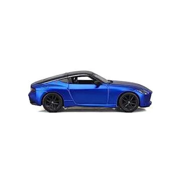 Maisto 1:24 Nissan Z Diecast Model Kit for Collectors