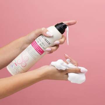 CURLSMITH - Invincible Volume Hair Mousse, Instant Volume, Alcohol Free, Non-Sticky, for Wavy, Curly or Coily Hair, Vegan (200ml/6.8fl oz)