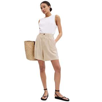 Shop GAP Women's Pleated Linen Shorts in Flax Linen