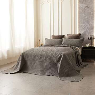 RUIZIXIN Oversized King Coverlet Set California Size Bedspread Soft Quilt Lightweight Bedcover Microfiber Comforter Set Bed Set for All Seasons 3Pieces Set(1 Coverlet, 2 Pillow Shams)