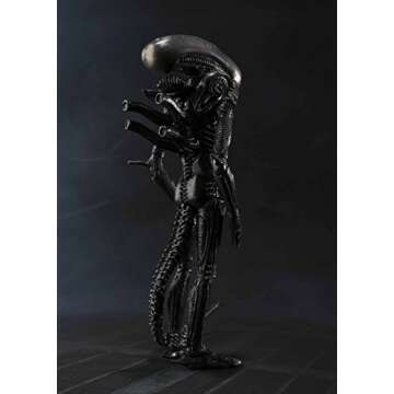 Exclusive Alien Big Chap Figure by Bandai Tamashii Nations