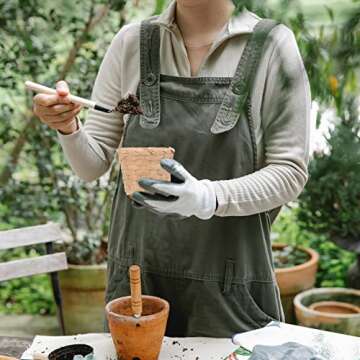 DOITOOL 20PCS Mini Woven Baskets for Treats and Decor, Mini Woven Baskets without Handles for Party Favors Crafts Decor (9x9x7.5cm) Khaki