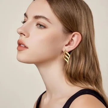 Trendy Vintage Geometric Stud Earrings for Women - COORWEEL