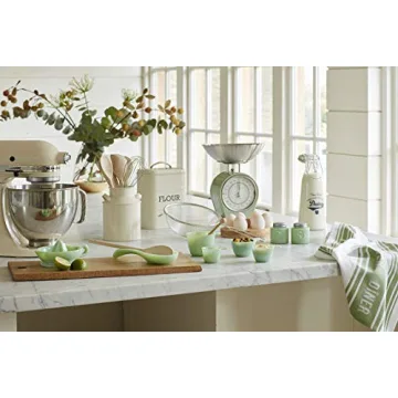 KitchenCraft Jade Green Milk Glass Measuring Cup Set