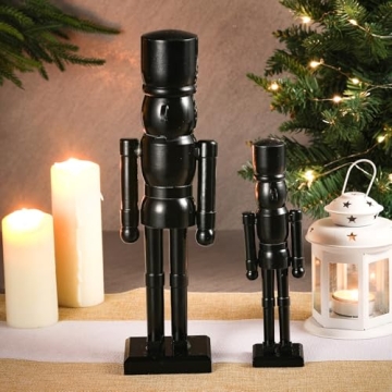 Wonderjune Nutcracker Set for Festive Holiday Decorum