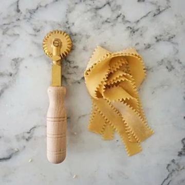 La Gondola Pasta Cutter Wheel for Handmade Italian Pasta