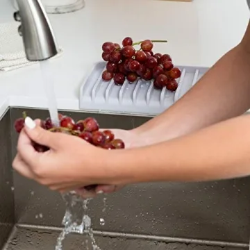 EFFILOGIC Kitchen Soap Tray - Dish Soap Holder for Kitchen Counter Kitchen Sink Sponge Holder Sink Protectors for Kitchen Sink Organizer Drying Mat for Kitchen Counter Bathroom Soap Holder Large White