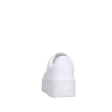 Nike Womens WMNS Air Force 1 Sage Low AR5339 100 Triple White - Size 6W