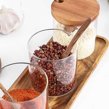DGSIMZHII 3 PCS Stylish Simple Condiment Canisters Pots Set, Decorative Storage Seasoning Glass Container Box with Bamboo Spoon Lid and Base for Home Kitchen café Storing Salt Sugar Pepper Spice