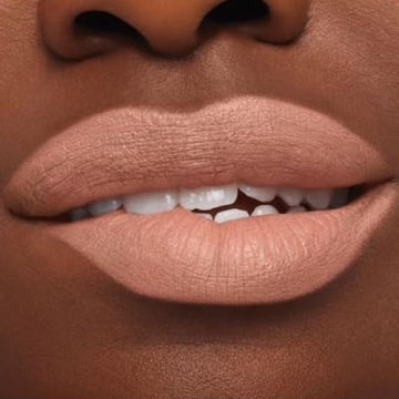 MAC Matte Lipstick Honey Love - Smooth, Long-lasting Color