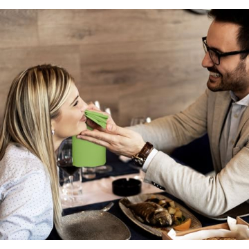 Apple Green Cloth Napkins - 24 Pack for Stylish Events