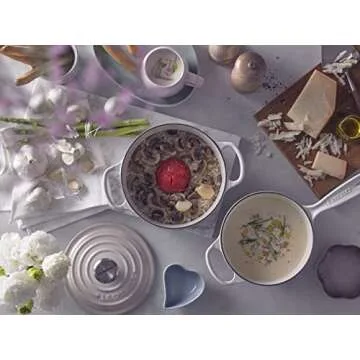 Le Creuset Enameled Cast Iron Signature Round Dutch Oven, 3.5 qt. , Meringue