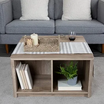 Stylish Seagrass Tray with Scalloped Edge