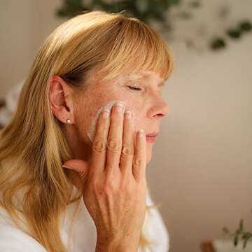 Farmaesthetics Nourishing Lavender Milk Lotion - 100% Natural