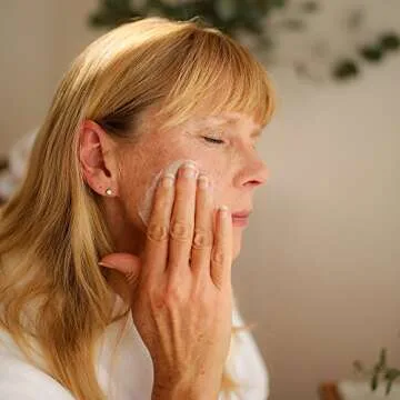 Farmaesthetics Nourishing Lavender Milk Lotion - 100% Natural