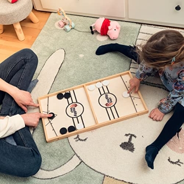 Nutty Toys Sling Puck Game XL - Fun for Everyone!