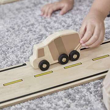 Guidecraft Double-Sided Roadway System - 42 Puzzle Pieces and 5 Double-Sided Inspiration Cards: Building and Construction for Kids