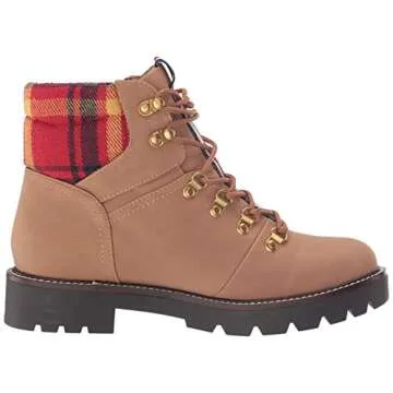 Tommy Hilfiger Women's Lariti Boot for Style and Comfort