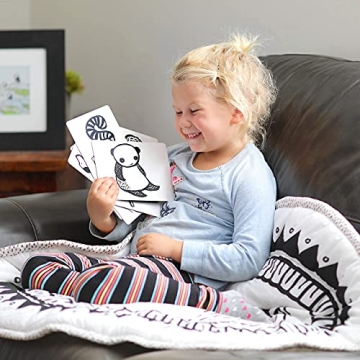 Wee Gallery Black and White Animal Art Cards for Babies