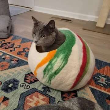 Woolygon Premium Felt Cat Cave Bed – Wool Kitty Beds Handcrafted Kitten Caves Bed for Indoor Cats - Made from 100% Eco-Friendly Merino Wool, Foldable Cat Hidewawy Covered Cat House Pod (Candy Swirl)